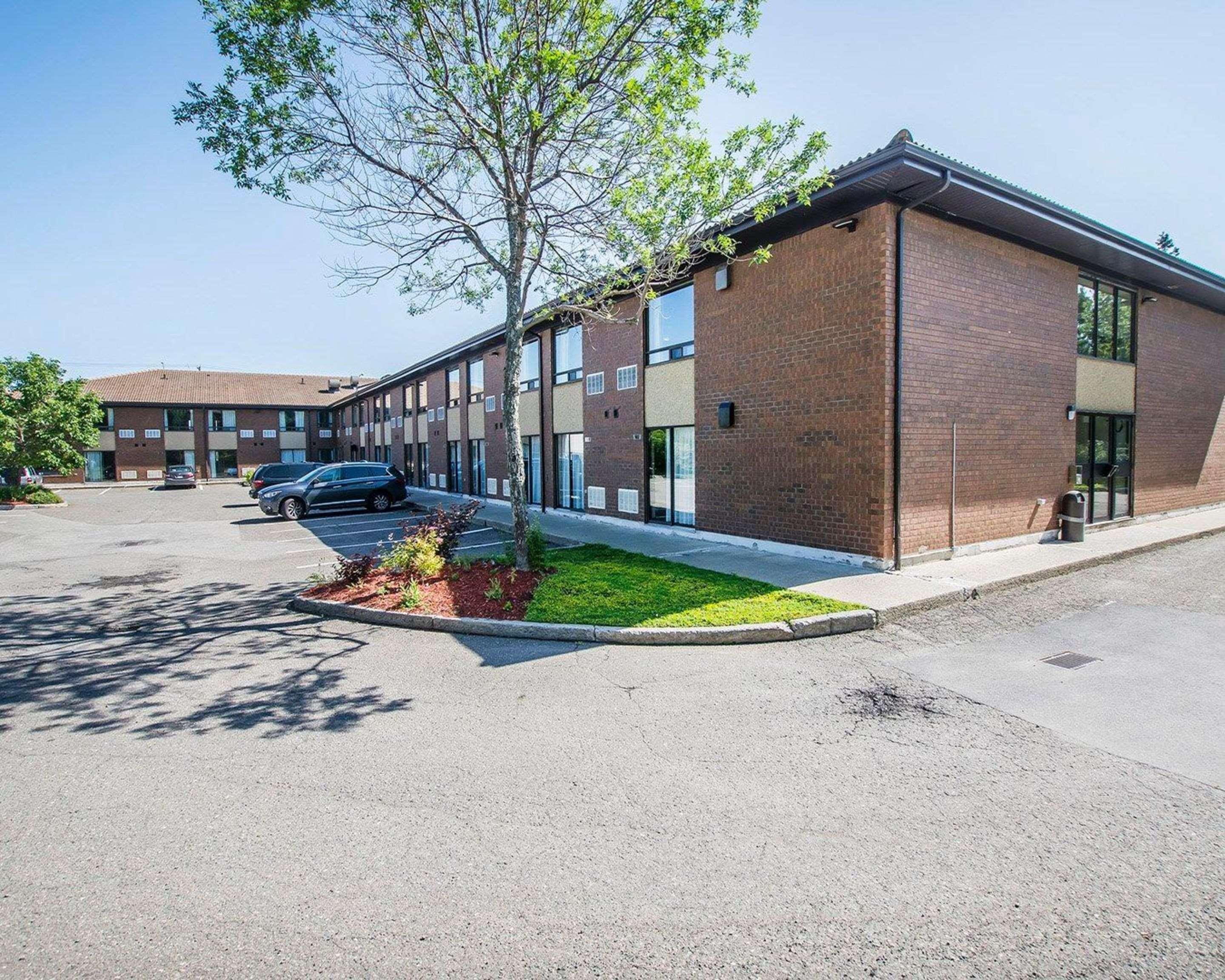 Comfort Inn Rimouski Exterior photo